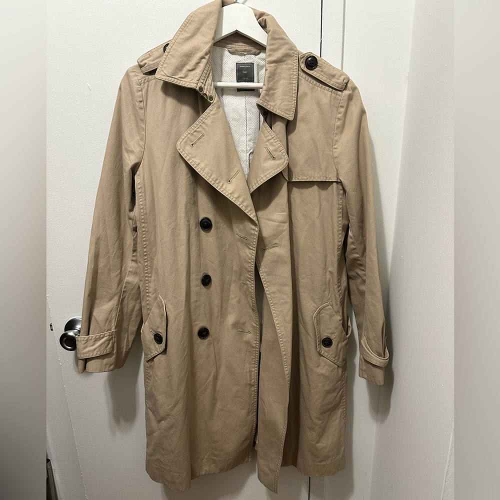 Trench coat